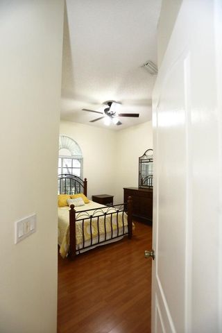 5330 SW 199th Avenue, Pembroke Pines, FL 33332