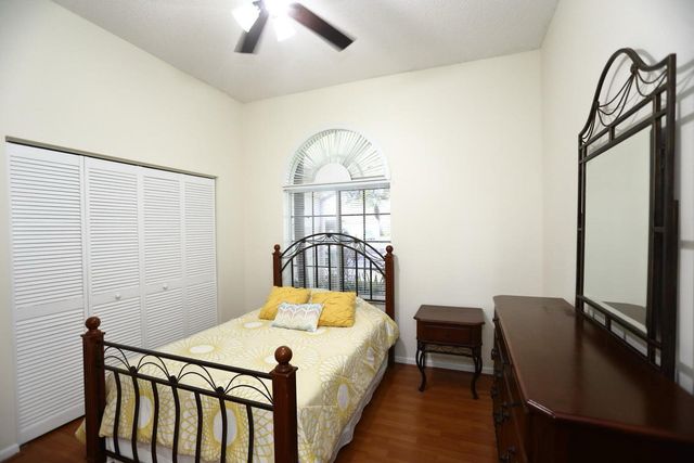 5330 SW 199th Avenue, Pembroke Pines, FL 33332