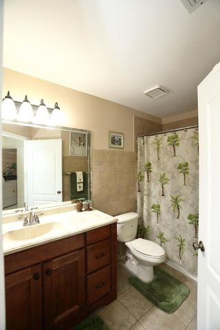 5330 SW 199th Avenue, Pembroke Pines, FL 33332