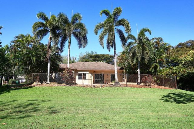 5330 SW 199th Avenue, Pembroke Pines, FL 33332