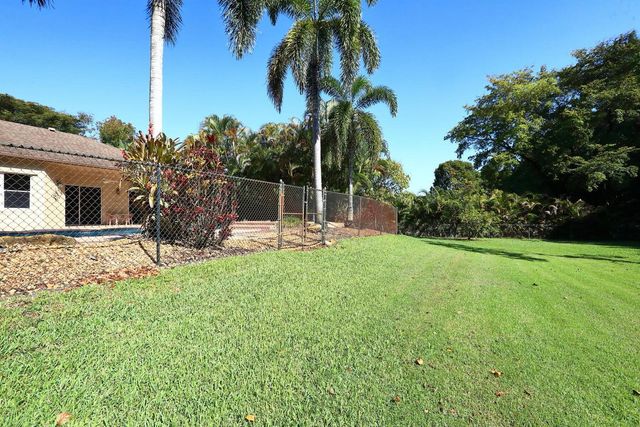 5330 SW 199th Avenue, Pembroke Pines, FL 33332