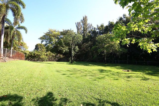 5330 SW 199th Avenue, Pembroke Pines, FL 33332