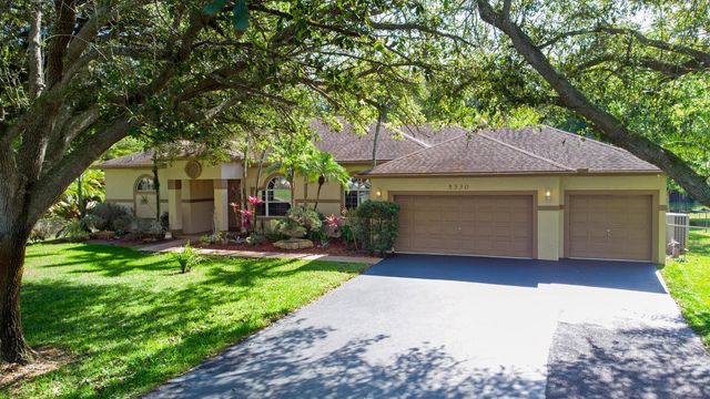 5330 SW 199th Avenue, Pembroke Pines, FL 33332