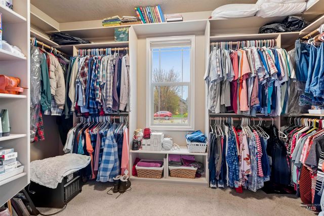 615 W Yosemite Dr, Meridian, ID 83646