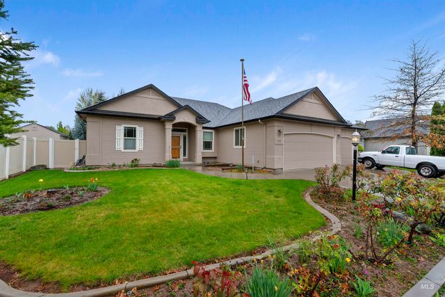 615 W Yosemite Dr, Meridian, ID 83646