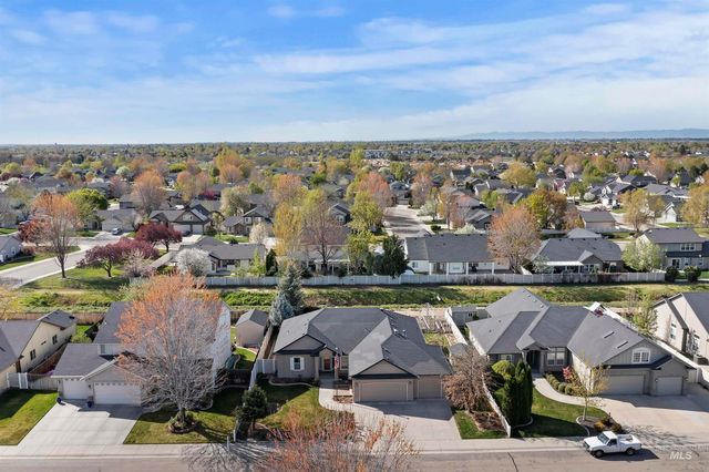 615 W Yosemite Dr, Meridian, ID 83646