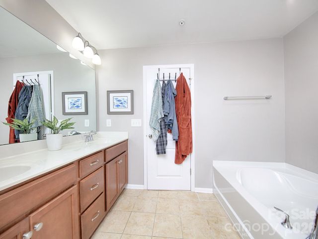 115 Dellbrook Street D, Mooresville, NC 28117