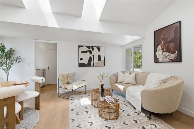7022 Hartcrest Drive, Rancho Palos Verdes, CA 90275