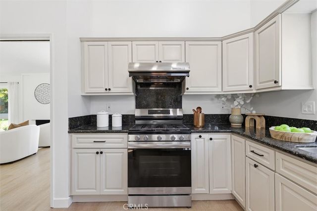 7022 Hartcrest Drive, Rancho Palos Verdes, CA 90275