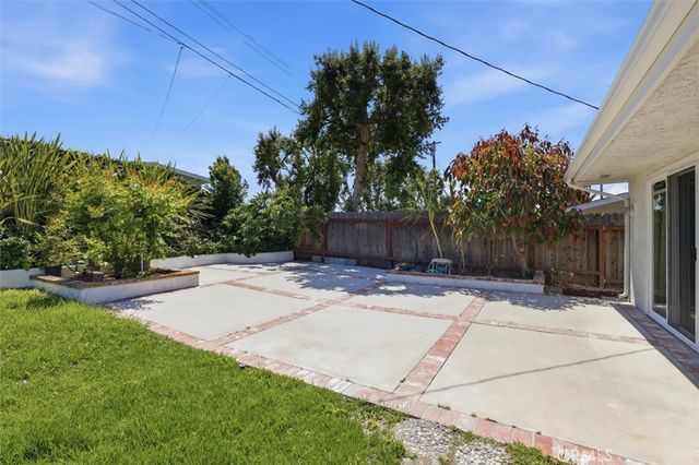 7022 Hartcrest Drive, Rancho Palos Verdes, CA 90275