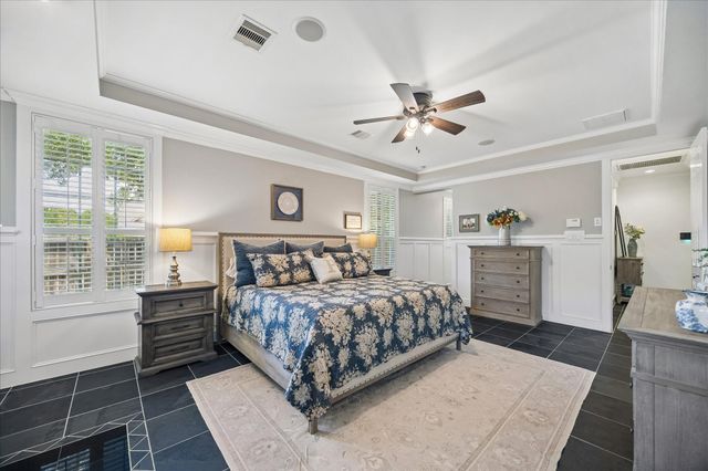 1202 Lodgeglen Court, Katy, TX 77494