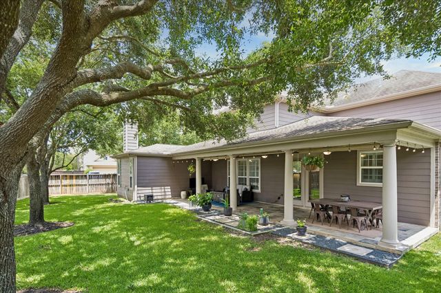 1202 Lodgeglen Court, Katy, TX 77494