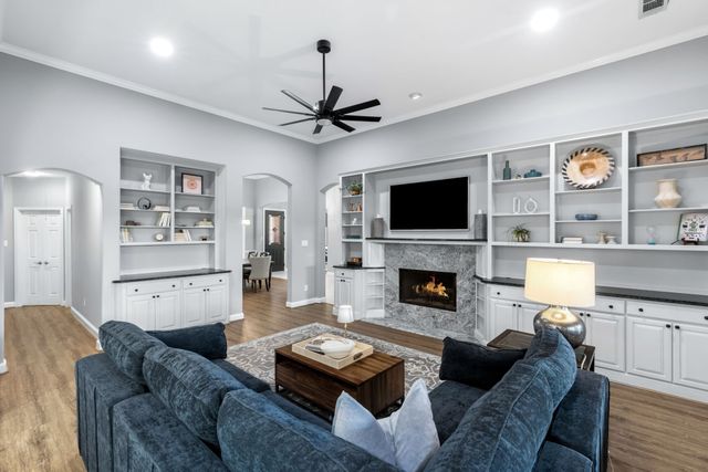 600 Courtney Lane, Mckinney, TX 75071