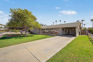 1707 W COOLIDGE Street, Phoenix, AZ 85015