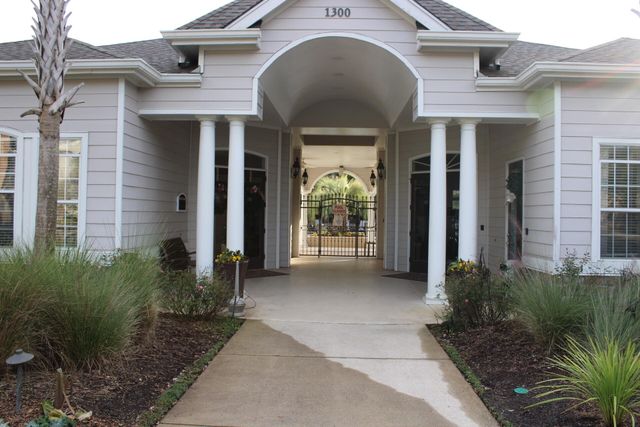 1300 Park West Boulevard 1010, Mount Pleasant, SC 29466