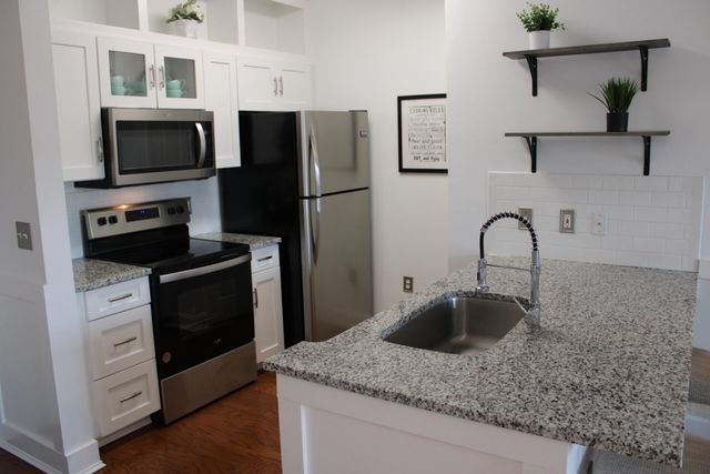 1300 Park West Boulevard 1010, Mount Pleasant, SC 29466