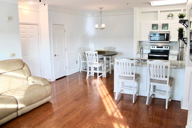 1300 Park West Boulevard 1010, Mount Pleasant, SC 29466