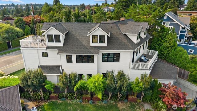 6224 NE Princeton Way, Seattle, WA 98115