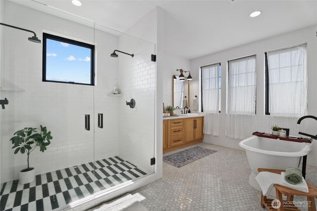 6224 NE Princeton Way, Seattle, WA 98115