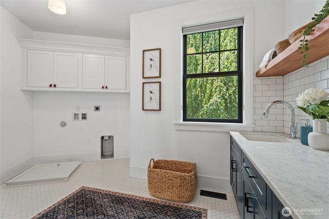 6224 NE Princeton Way, Seattle, WA 98115