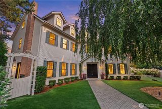6224 NE Princeton Way, Seattle, WA 98115