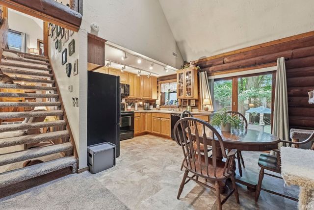 6026 Sundance Drive, Fort Wayne, IN 46825