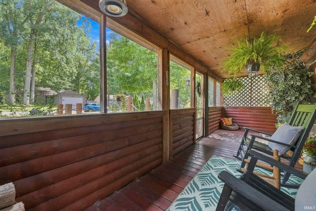 6026 Sundance Drive, Fort Wayne, IN 46825