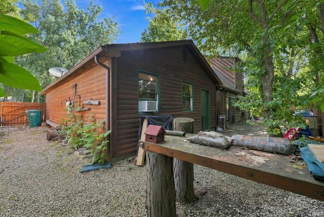 6026 Sundance Drive, Fort Wayne, IN 46825