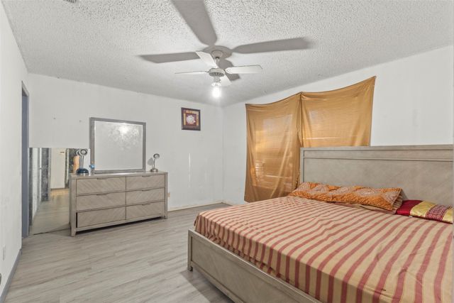 6510 Oak Forest Court, Fort Worth, TX 76112