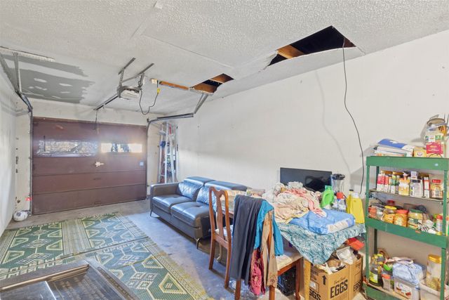 6510 Oak Forest Court, Fort Worth, TX 76112