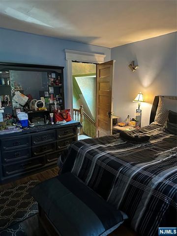 156 19th Avenue, Irvington, NJ 07111