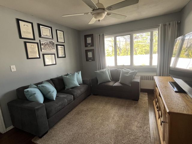 39 Rosella Court, West Babylon, NY 11704