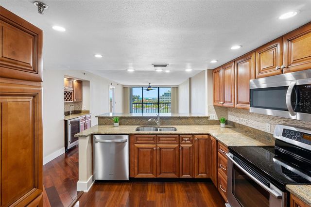 11730 SHIPWATCH DRIVE 604, Largo, FL 33774
