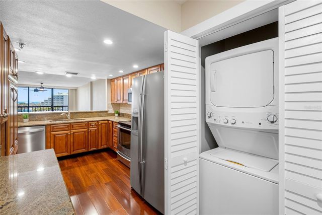 11730 SHIPWATCH DRIVE 604, Largo, FL 33774