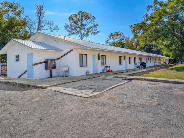 2422 11TH STREET W, Bradenton, FL 34205