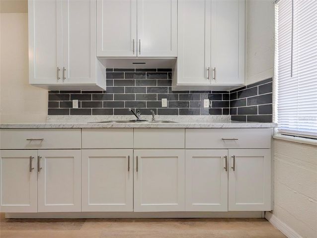 2422 11TH STREET W, Bradenton, FL 34205