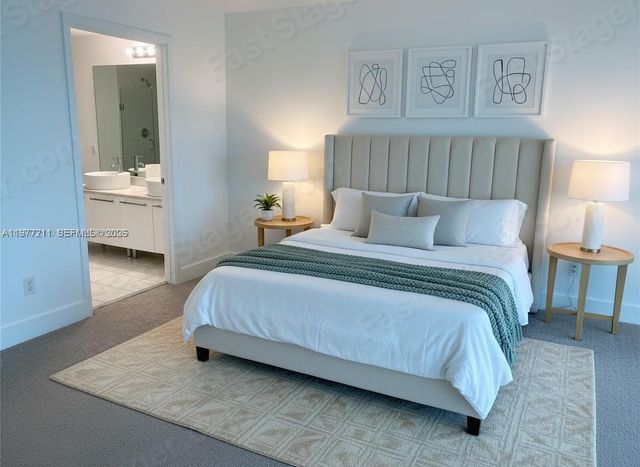 888 Biscayne Blvd 3001, Miami, FL 33132