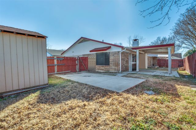 3114 Fairgate Drive, Carrollton, TX 75007
