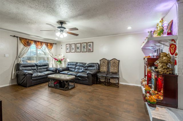 3114 Fairgate Drive, Carrollton, TX 75007