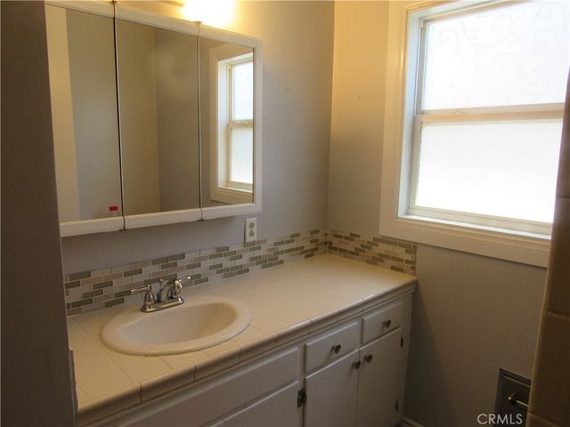 26700 Girard Street, Hemet, CA 92544