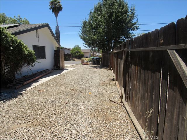 26700 Girard Street, Hemet, CA 92544