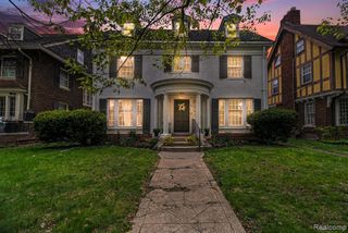 121 Longfellow Street, Detroit, MI 48202