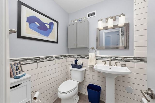 619 N PERSHORE Avenue, San Dimas, CA 91773