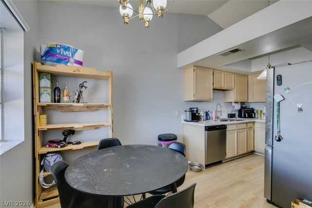 5335 Rod Court 104, Las Vegas, NV 89122