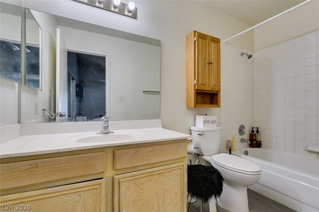 5335 Rod Court 104, Las Vegas, NV 89122