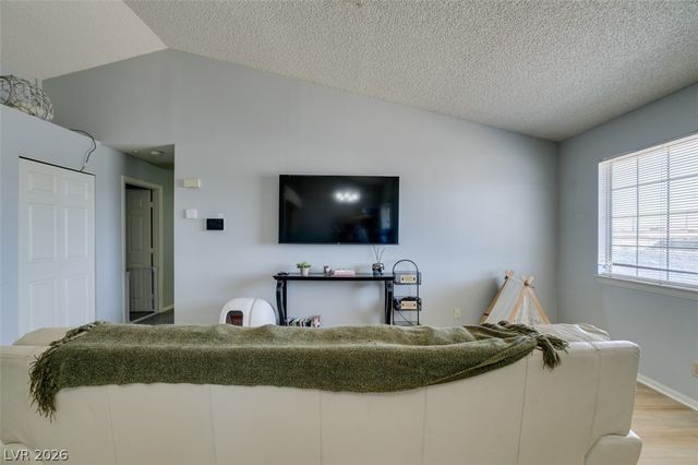 5335 Rod Court 104, Las Vegas, NV 89122
