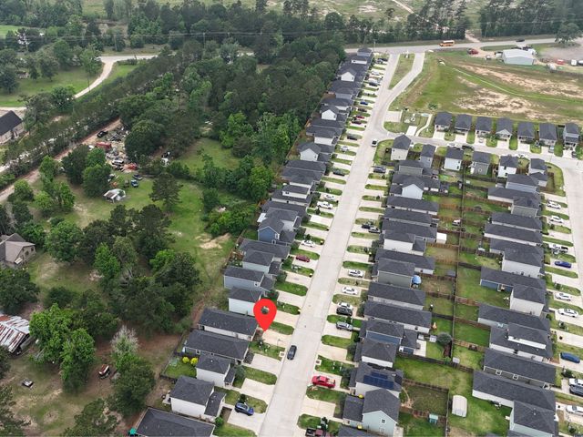 16922 Marie Village Drive, Conroe, TX 77306