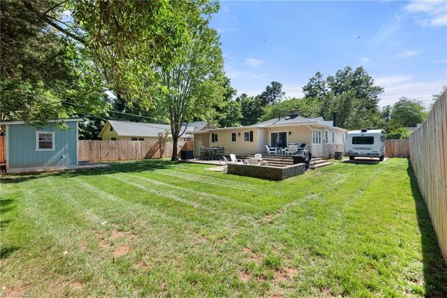 2304 Fairfield Avenue, Greensboro, NC 27408