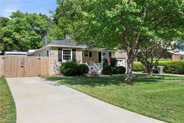 2304 Fairfield Avenue, Greensboro, NC 27408