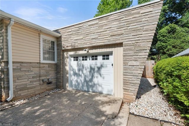 2304 Fairfield Avenue, Greensboro, NC 27408